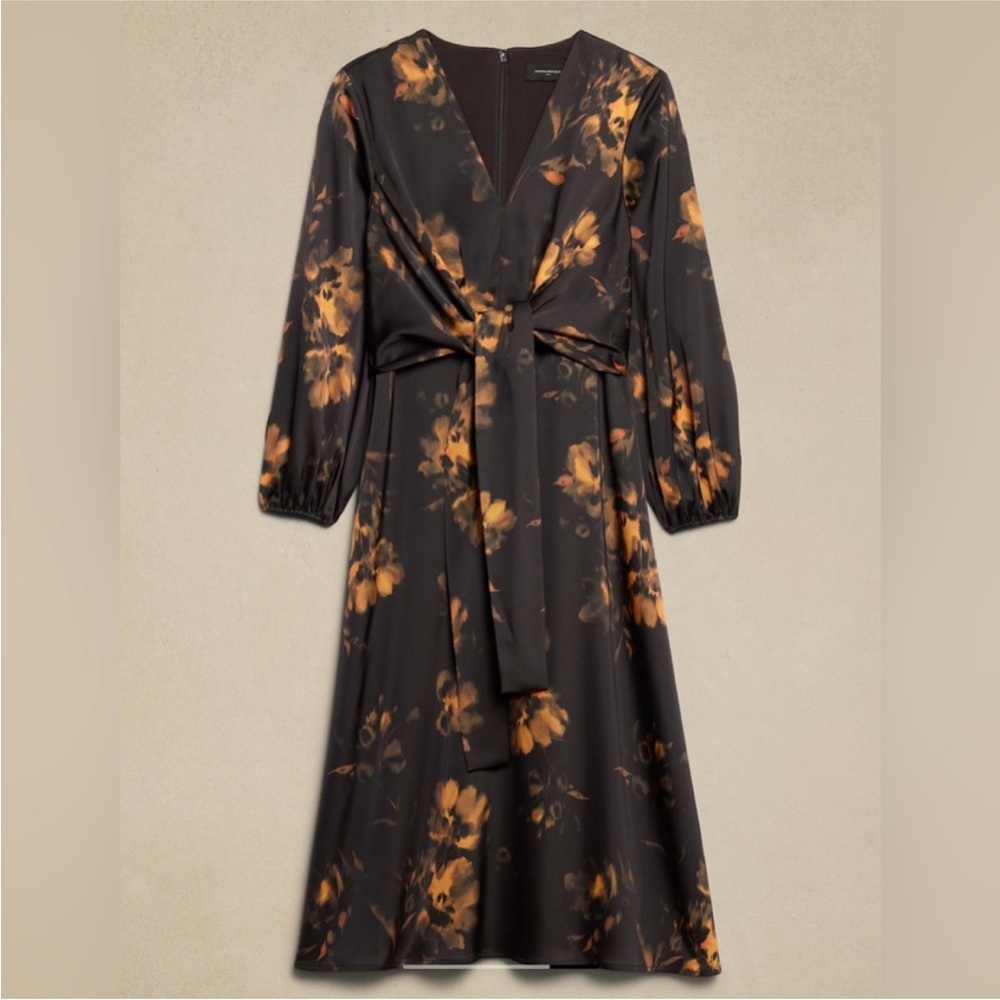 Size 12 Petite Banana Republic Factory Midi Dress